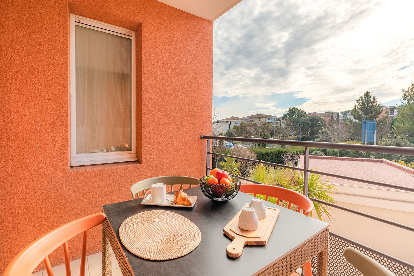 Balkon eines Appart’City in Aix-en-Provence