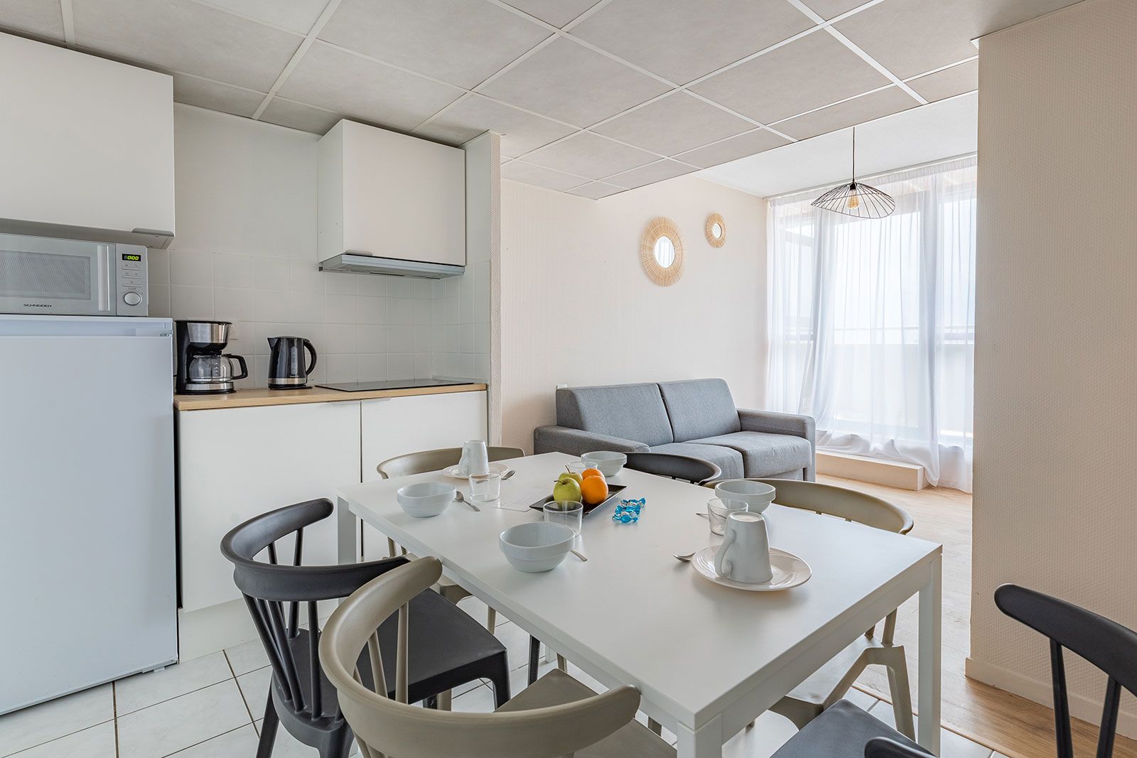 Zona comedor Appart’City Burdeos Centro con cocina