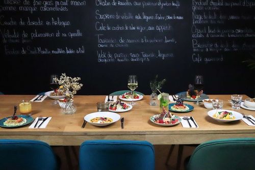 Table dressée au restaurant BistrotCity Lyon PartDieu