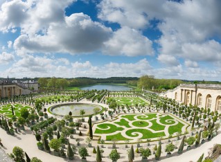 Versailles